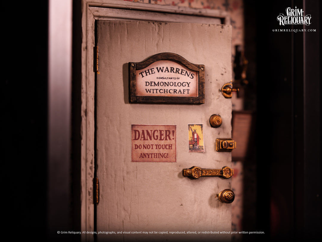 Warren Door Framed Diorama