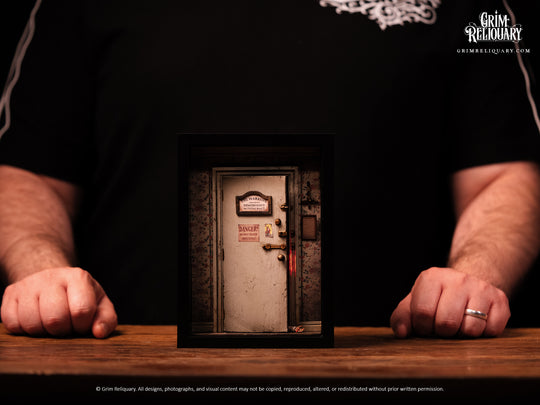 Warren Door Framed Diorama