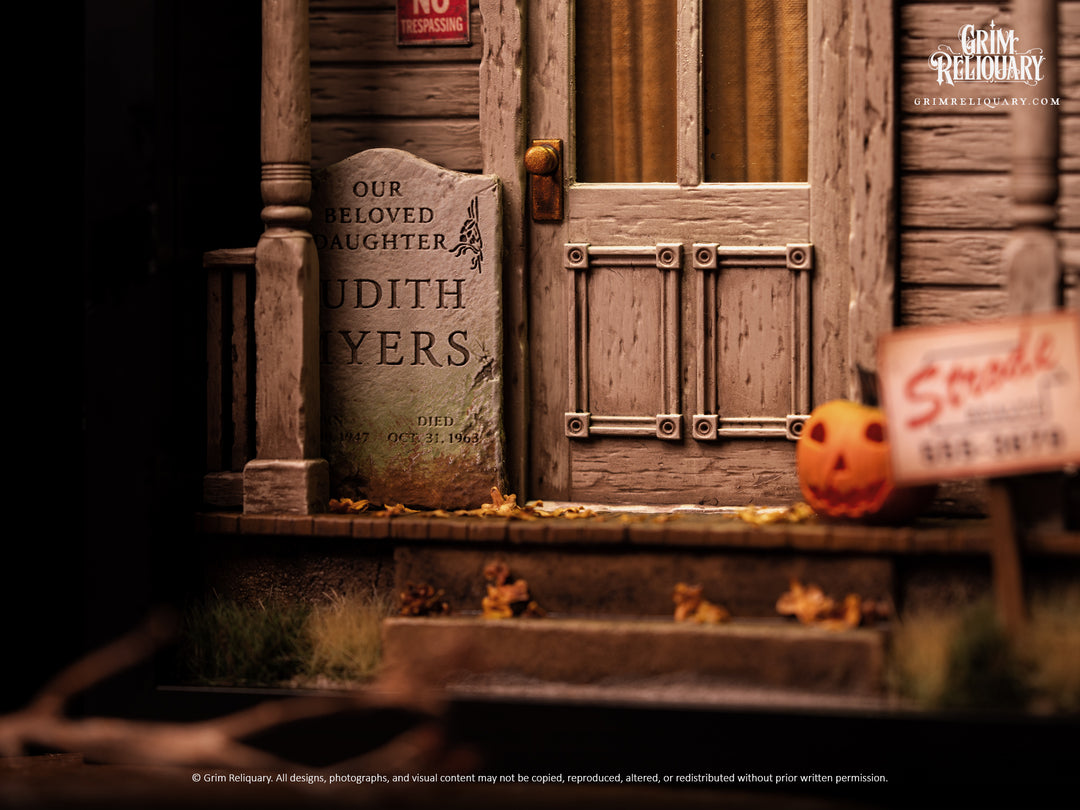 Michael Myers Door Framed Diorama