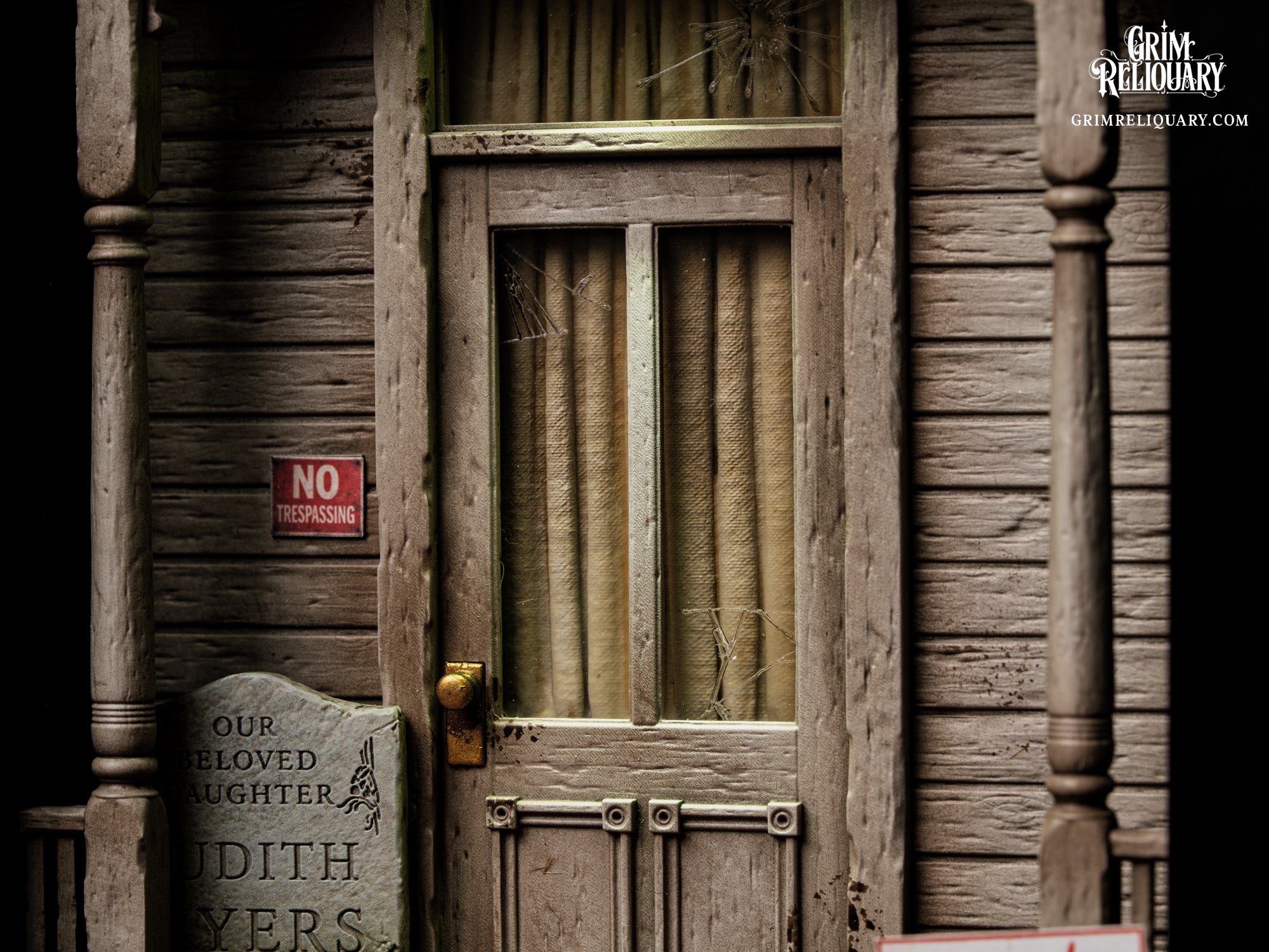 Michael Myers Door Framed Diorama
