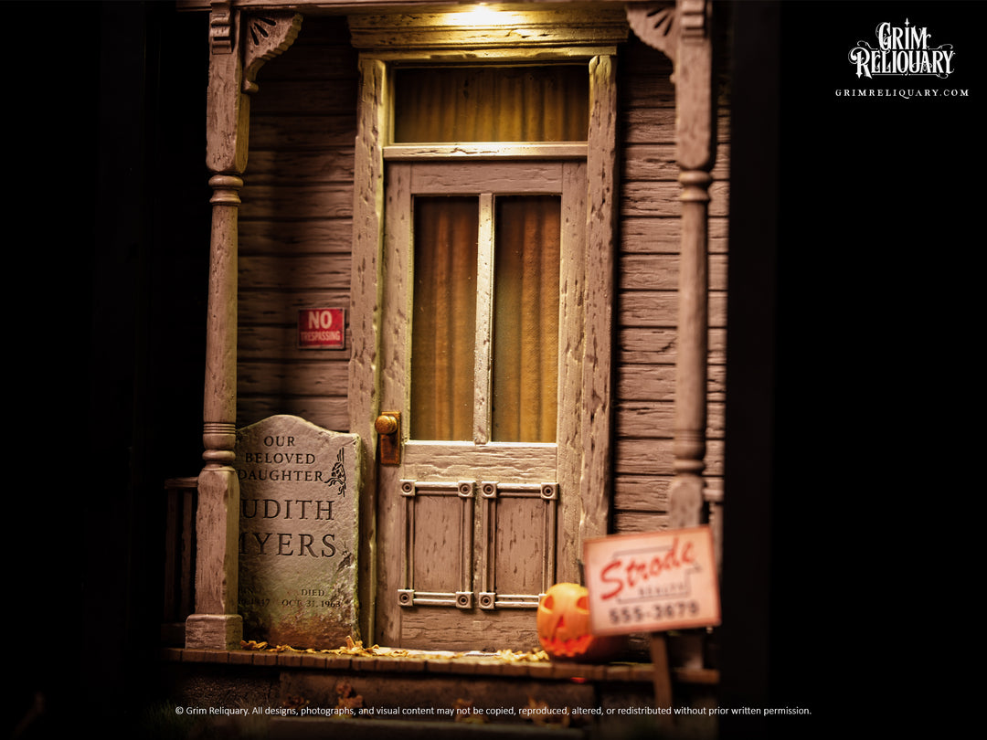 Michael Myers Door Framed Diorama