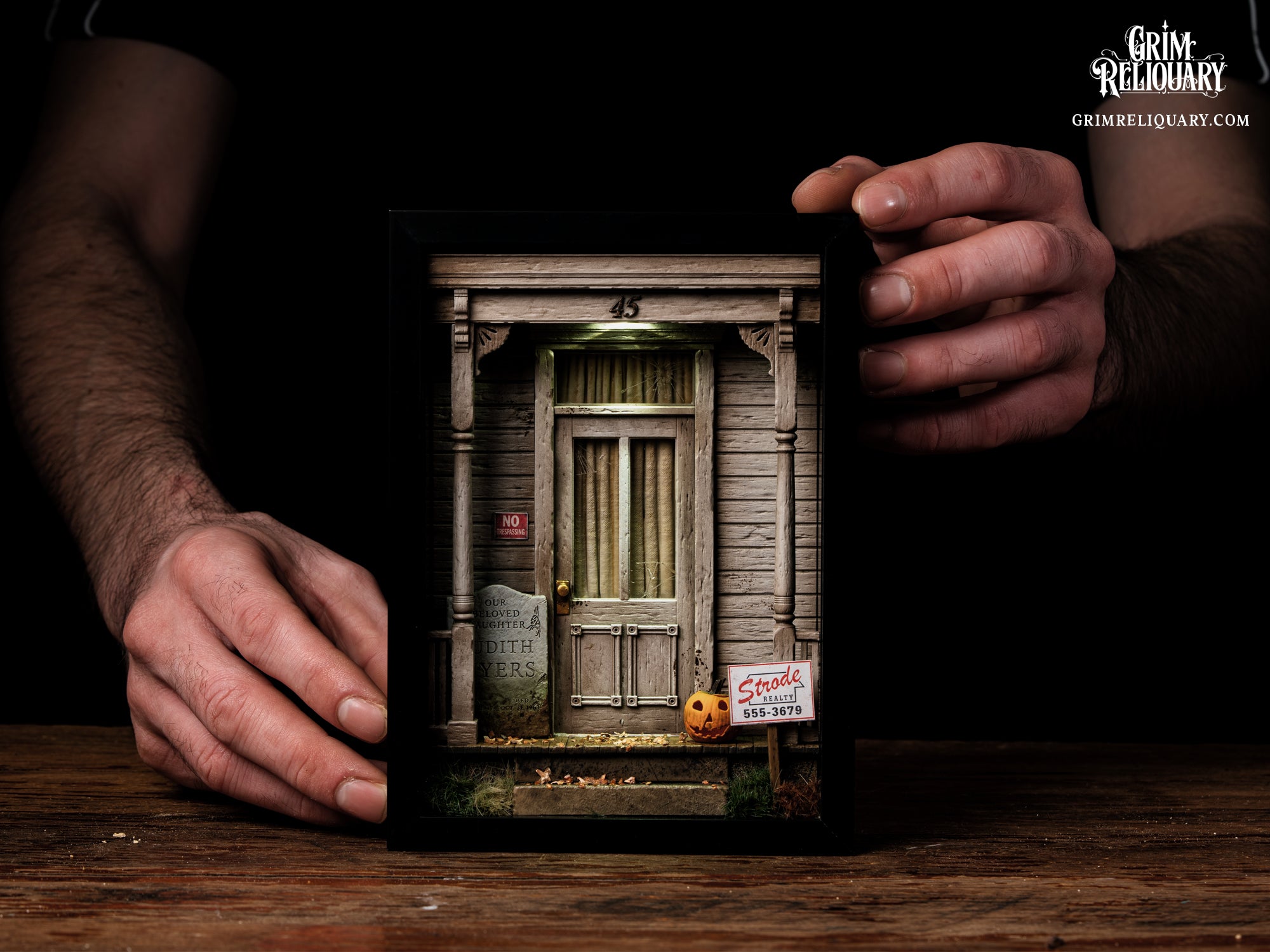 Michael Myers Door Framed Diorama