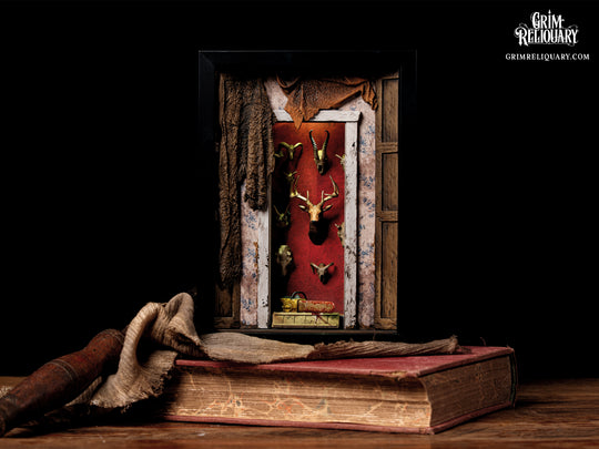 Leatherface Door Framed Diorama