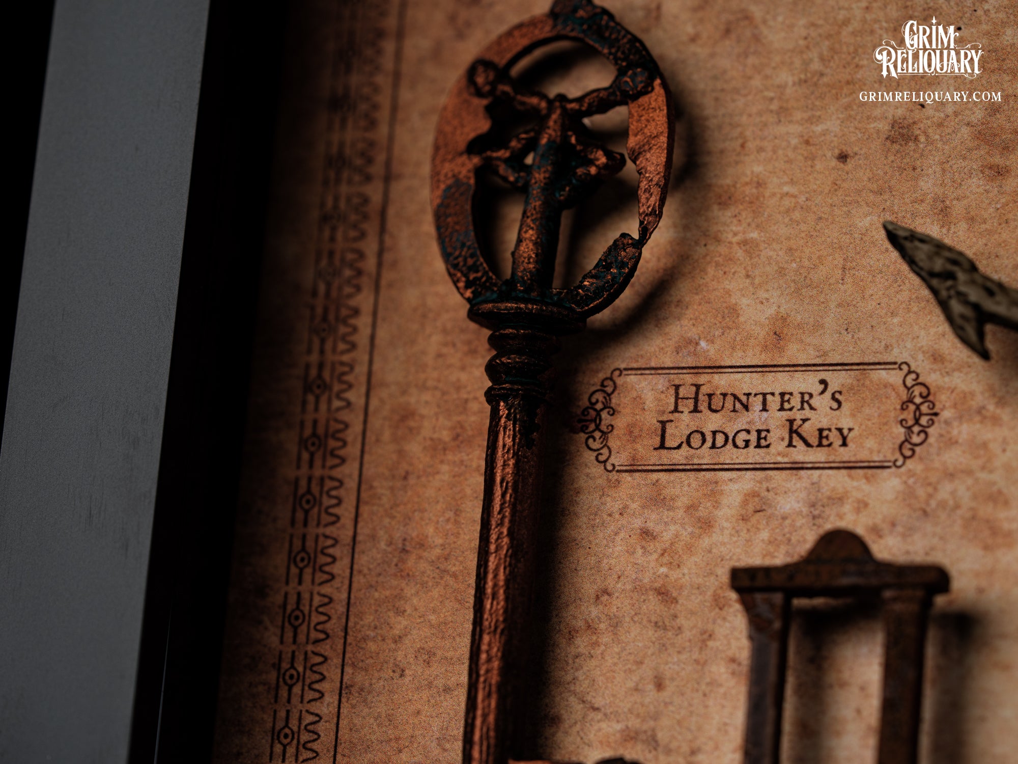 Los Iluminados Key Collection Display