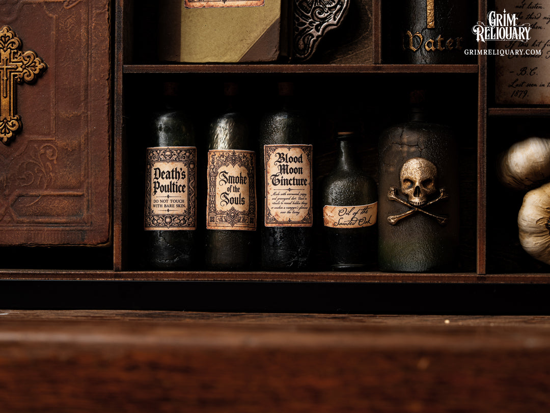 Vampire Hunter Kit Framed Display