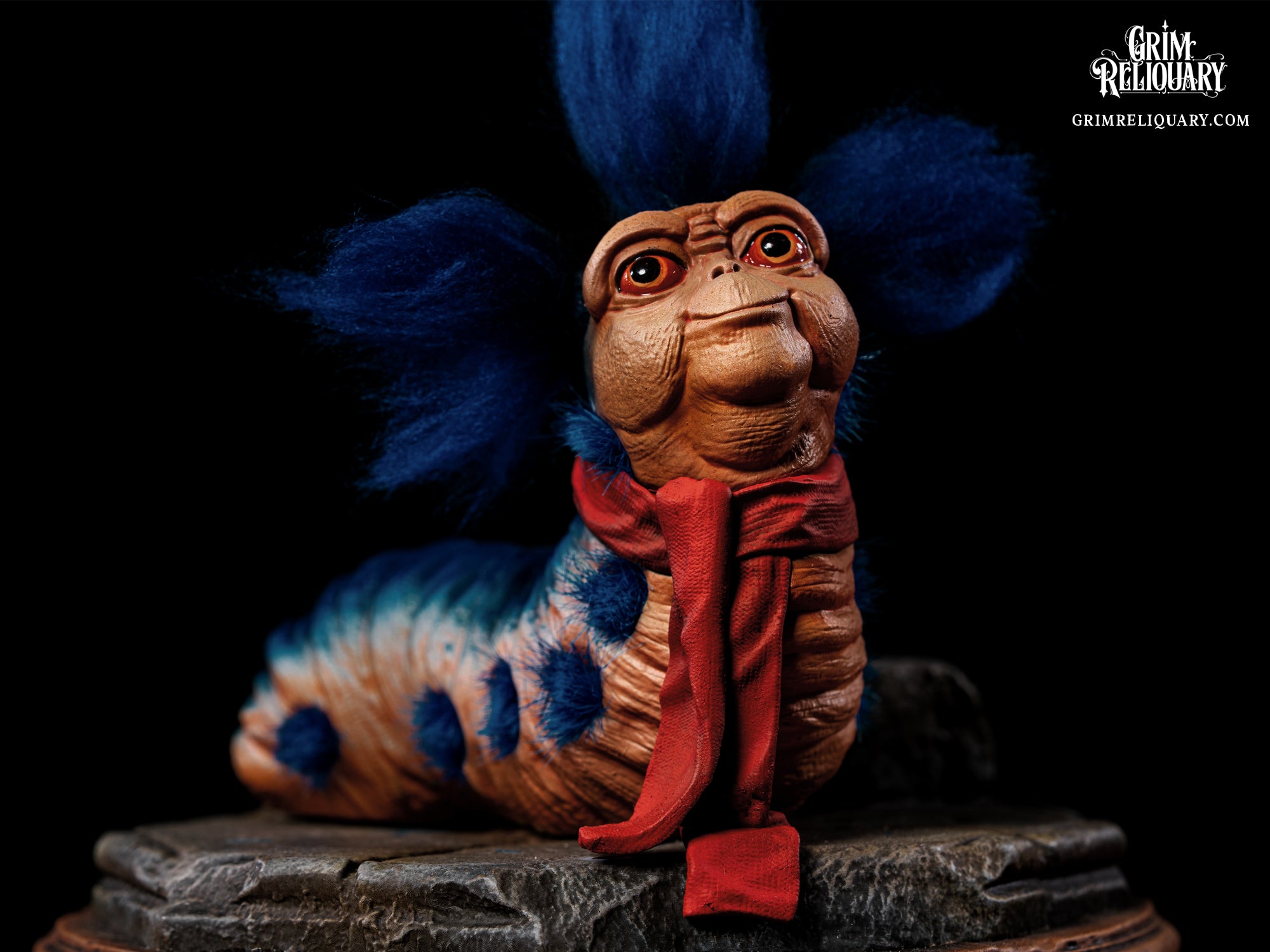 Labyrinth Worm Figure