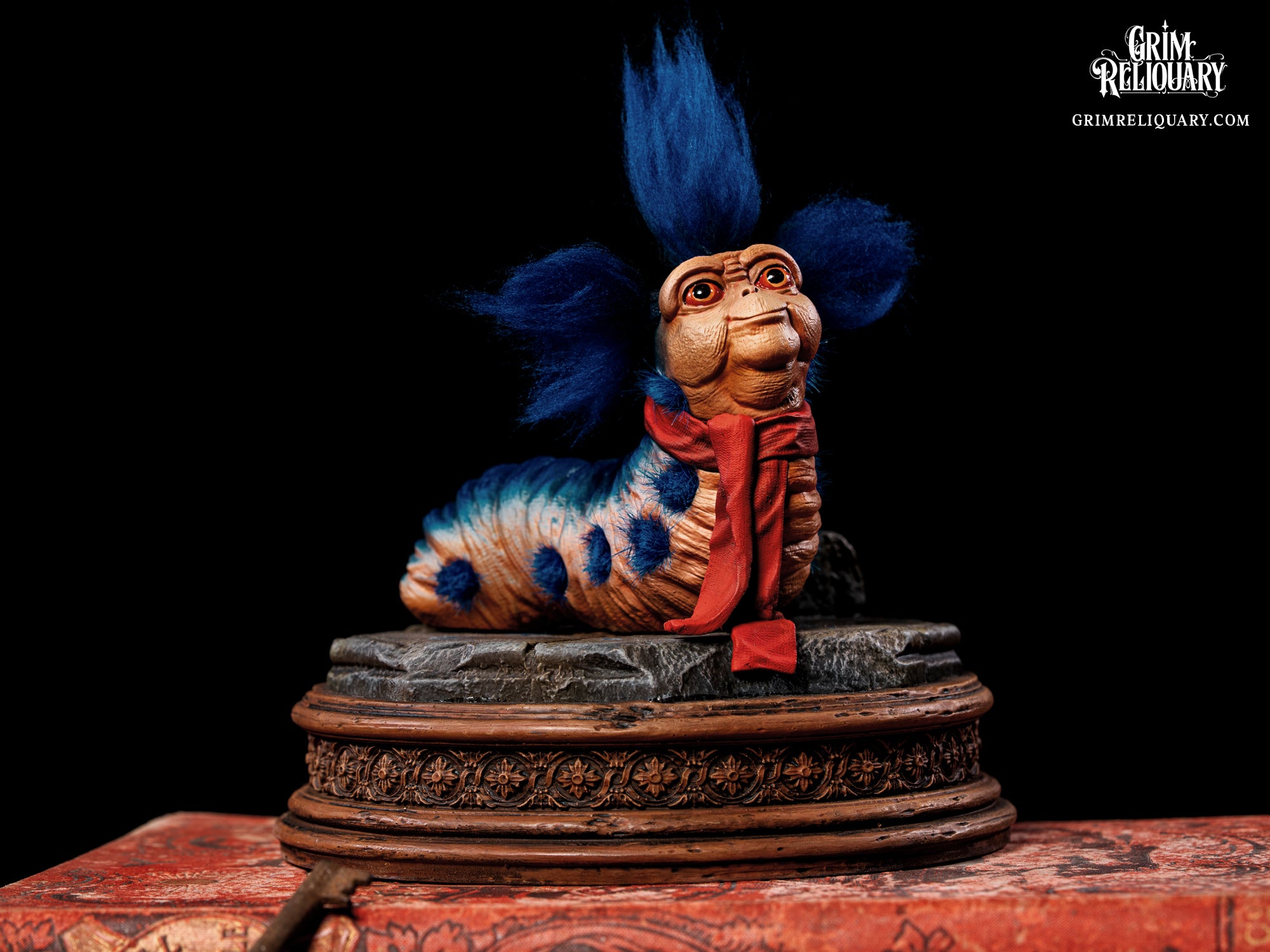Labyrinth Worm Figure