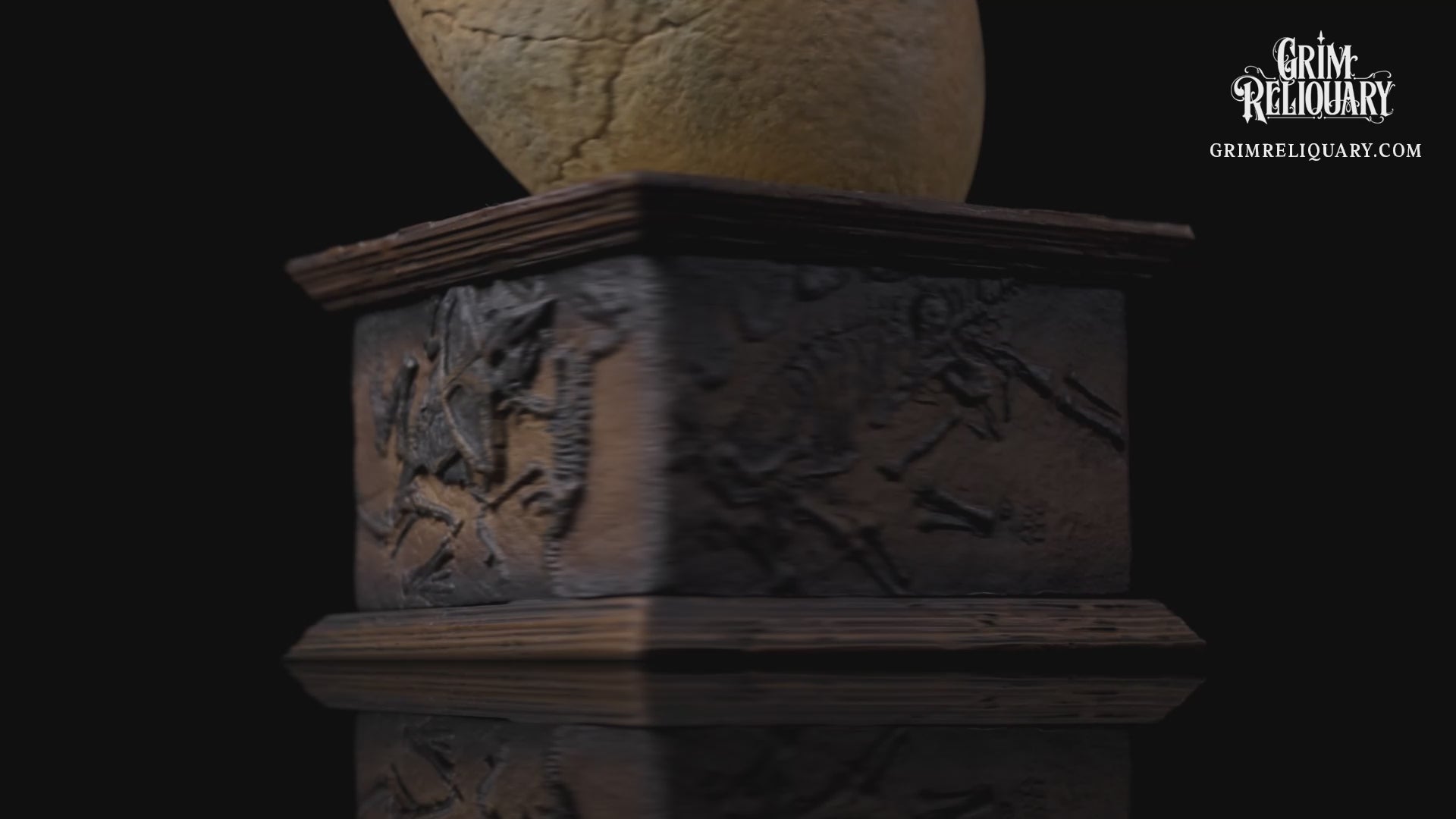 Hatching Velociraptor Figure